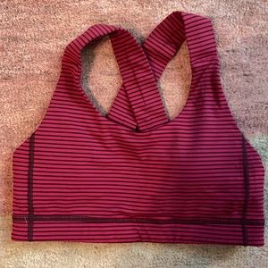 Lululemon size 4 sports bra